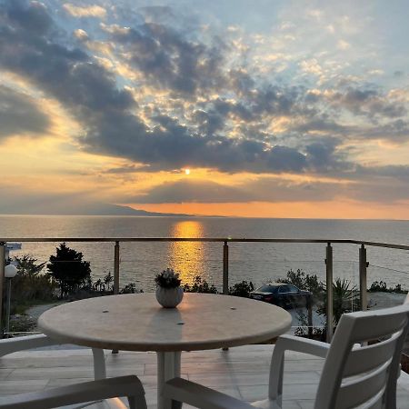 Wave Apartments Saranda מראה חיצוני תמונה