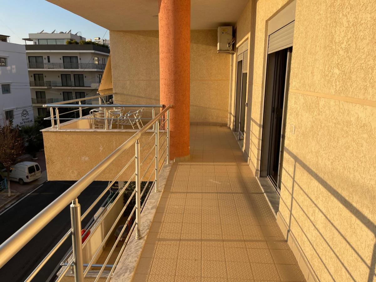 Wave Apartments Saranda מראה חיצוני תמונה