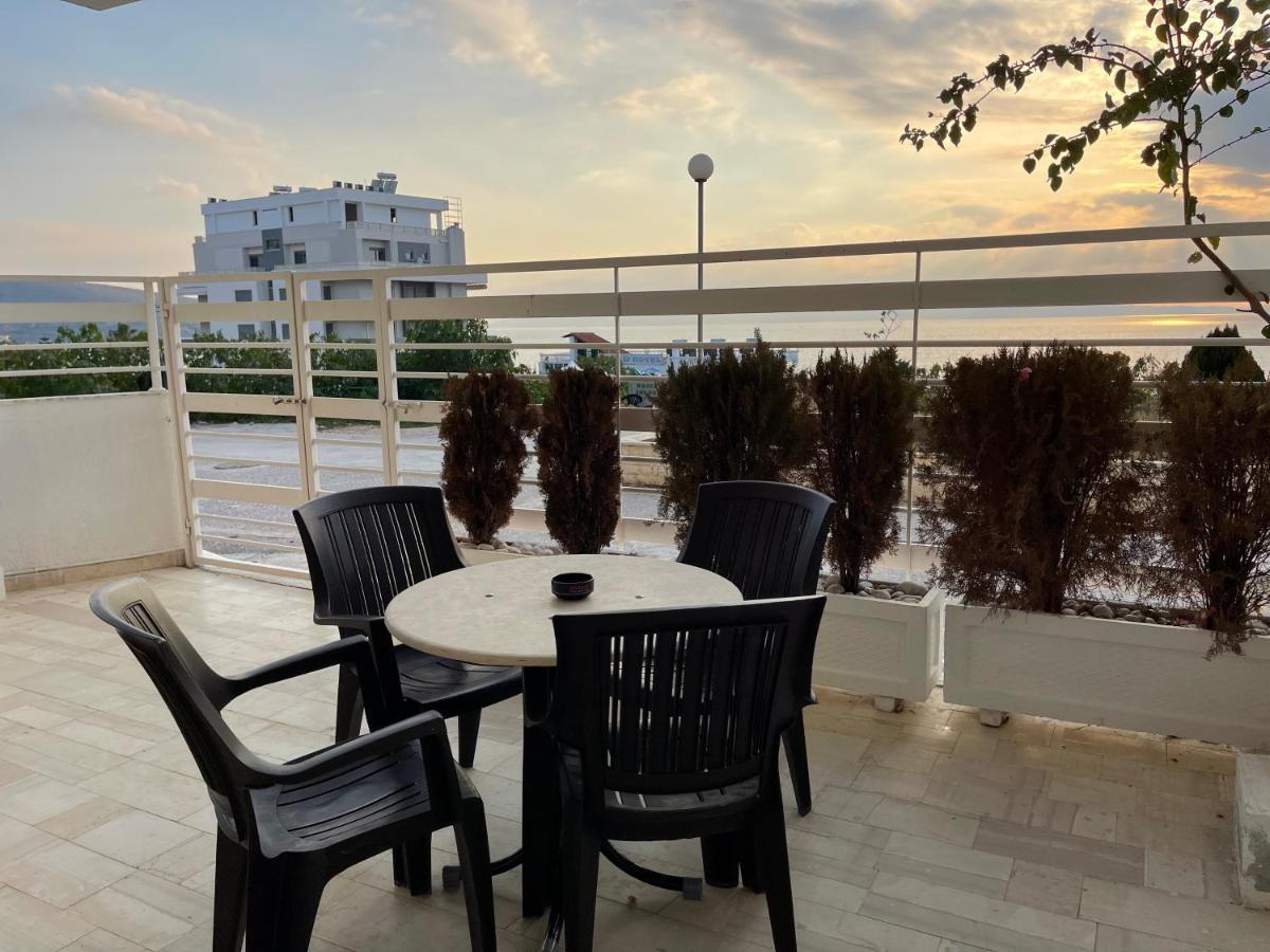 Wave Apartments Saranda מראה חיצוני תמונה
