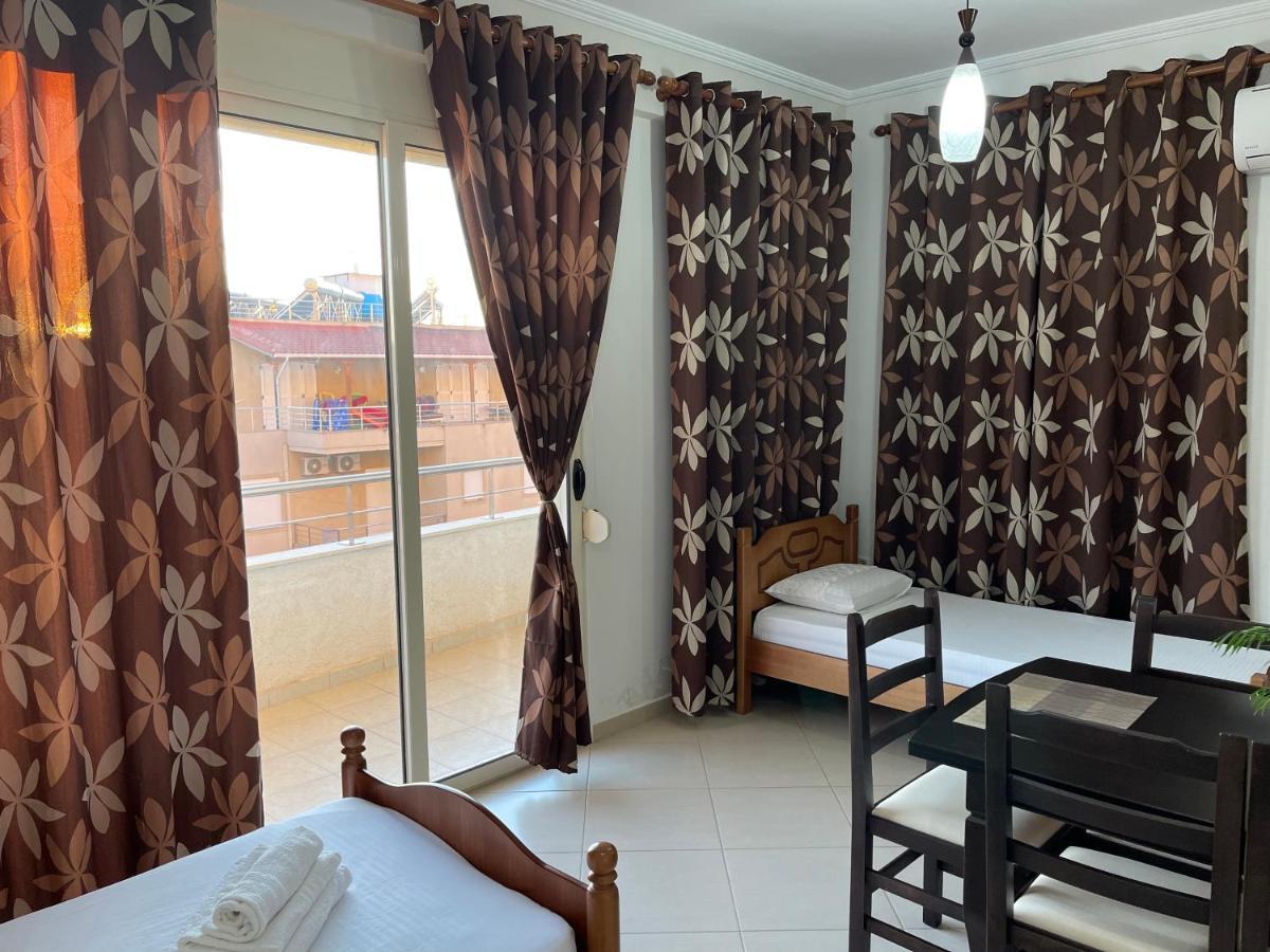 Wave Apartments Saranda מראה חיצוני תמונה