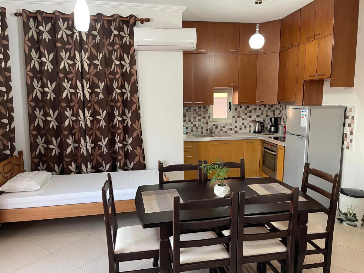Wave Apartments Saranda מראה חיצוני תמונה